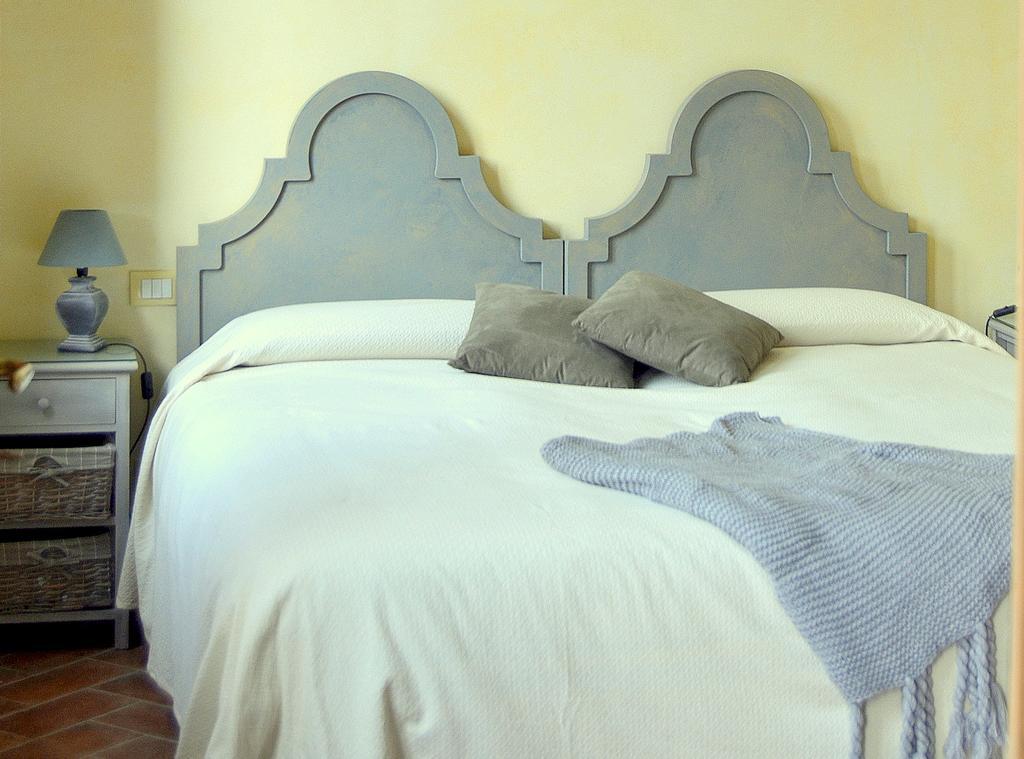 Agriturismo Borgo San Francesco Basiglio Eksteriør billede